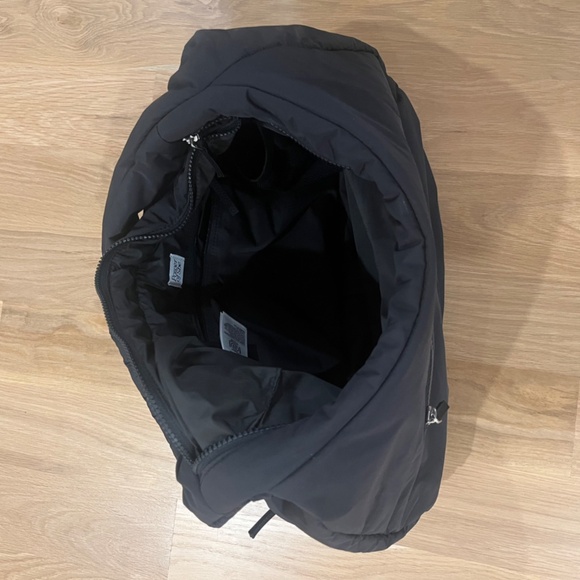 All About Oversized Crossbody Hobo Bag - NEVER USED - Picture 5 of 6